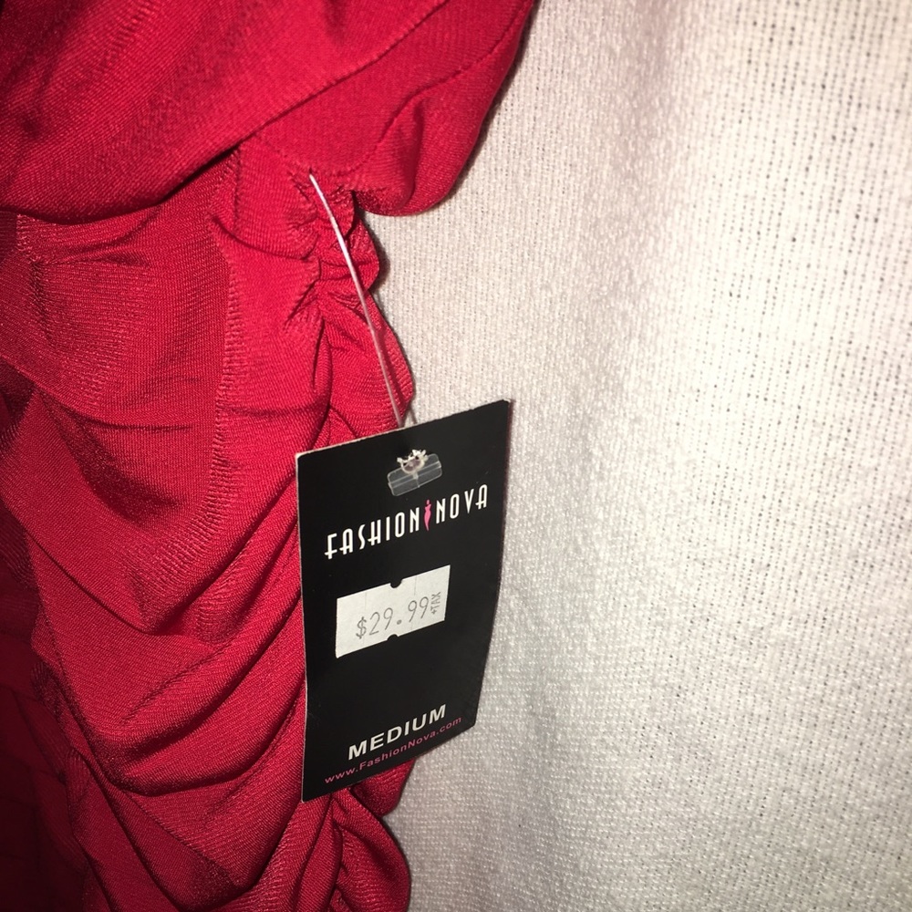 Dress - Picture 4 of 7